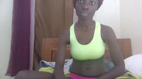 prettyboobies02 online show from June 28, 7:43 pm