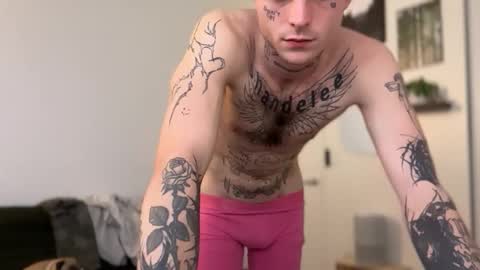 pretty boy online show from May 8, 3:23 am