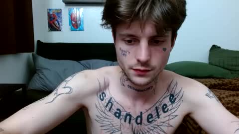 Snapshot of prettyboyszn chatting on September 26, 6:43 am pretty boy online show from September 26, 6:43 am