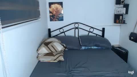 ASHLEY online show from April 6, 11:22 am