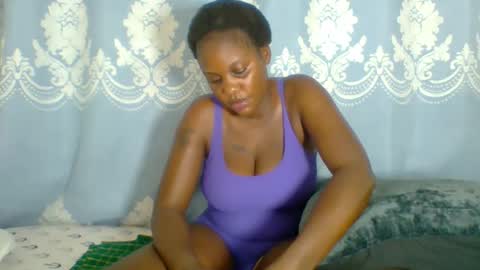 SHANIA online show from November 9, 9:46 am