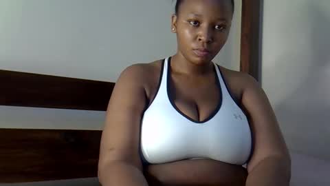 prettydey1 online show from May 17, 2:04 pm