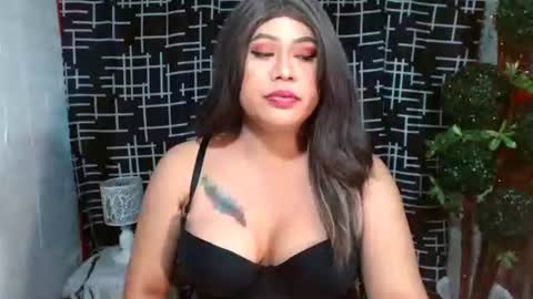 prettydiannara online show from September 14, 2:25 am