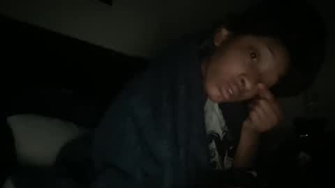 prettyfacefemale online show from February 22, 5:48 pm