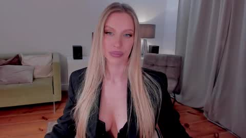 Eva online show from January 6, 1:20 am