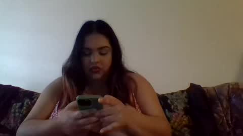 lilly333 online show from February 6, 10:53 pm