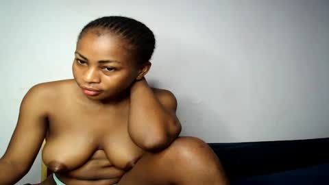 evelyn online show from March 28, 8:49 am