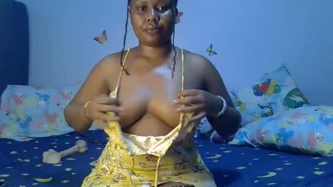 prettymel1 online show from May 14, 9:46 pm
