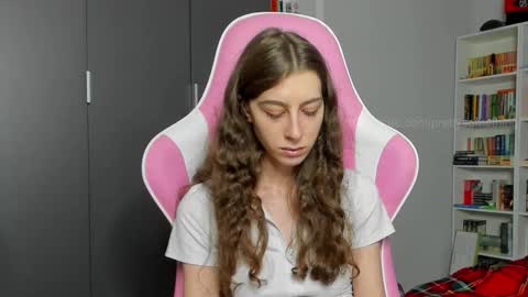Sophie  next stream will be at Monday  i will wait you guys  online show from October 3, 5:10 pm