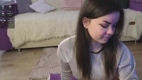 Kitty online show from May 4, 2:29 am