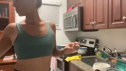 prettyyykittyyy22 online show from March 31, 2:34 am