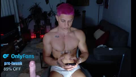 pretwunk online show from March 8, 10:25 pm