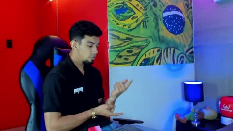 prince_arthur77 online show from April 10, 2:00 pm