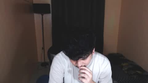 Killian online show from December 14, 10:38 pm