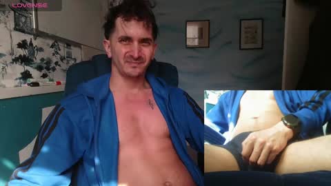 Riffraff online show from April 9, 10:32 am