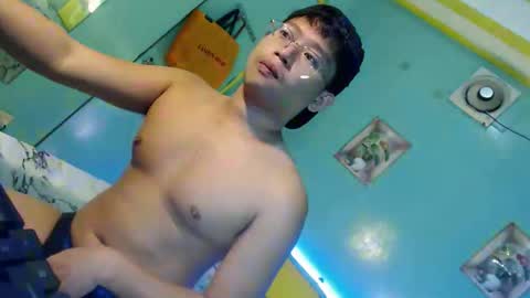 prince_valx online show from April 25, 7:55 pm
