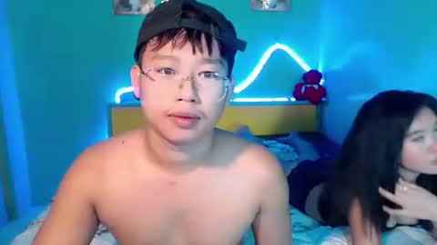 prince_valx online show from April 22, 8:32 am