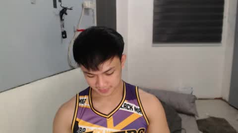 Prince Adrian online show from November 3, 6:20 pm