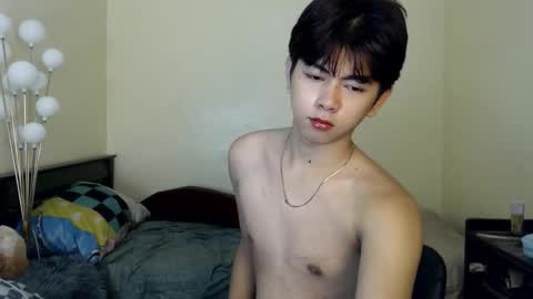 Snapshot of princecalix chatting on October 5, 9:11 pm princecalix online show from October 5, 9:11 pm