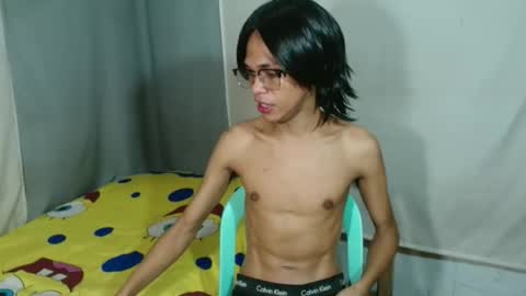 Snapshot of princeofcumxxx chatting on September 21, 8:07 am Mel online show from September 21, 8:07 am