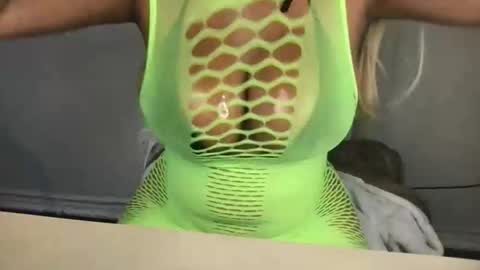 princess1tick online show from January 9, 5:40 pm