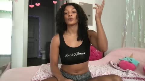 Snapshot of princess_cece chatting on September 18, 4:11 pm Cece  NEXT LIVESTREAM -- DEC. 4th  7 PM CST online show from September 18, 4:11 pm