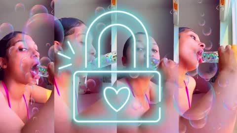Snapshot of princess_cece chatting on January 15, 1:02 am Cece  NEXT LIVESTREAM -- DEC. 4th  7 PM CST online show from January 15, 1:02 am