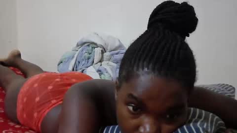 princess_scovia online show from February 17, 8:02 am