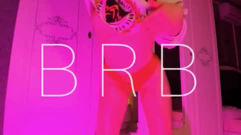 Yo Im Sofiee online show from February 6, 7:12 am