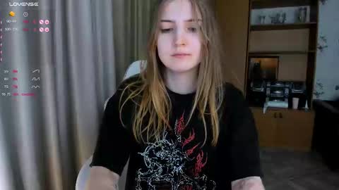 princessaalicc online show from November 9, 1:03 pm