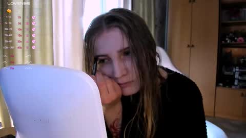 princessaalicc online show from September 10, 12:50 pm