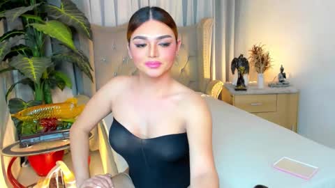 PrincessDONT FORGET TO FOLLOW ME online show from October 20, 12:21 pm