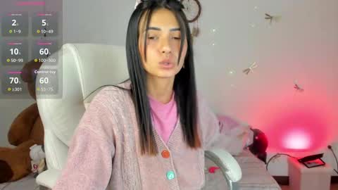 princessluna_14 online show from October 1, 10:19 pm