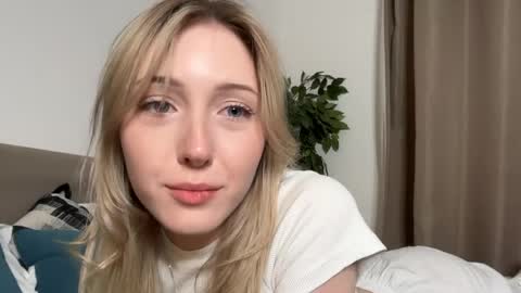 Kate online show from April 24, 5:15 pm