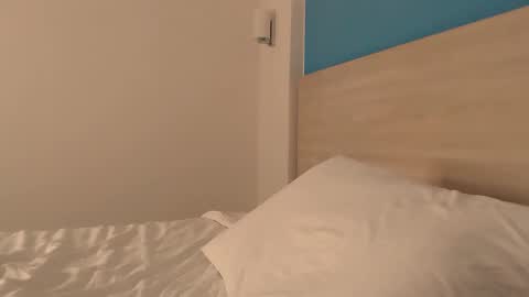 Kris3 online show from February 2, 1:45 am