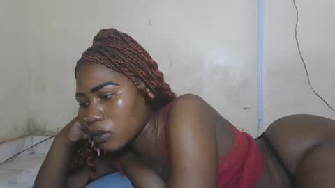 Snapshot of princesssweetass2 chatting on October 9, 8:14 pm FENNY online show from October 9, 8:14 pm