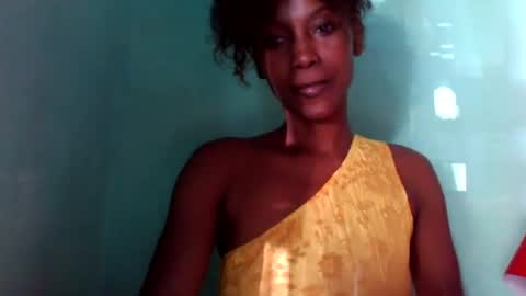prisca66 online show from June 26, 10:10 am