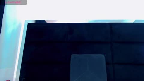 priscilarainbow online show from May 5, 7:41 pm
