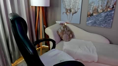 Snapshot of priya_rose chatting on January 15, 5:58 pm Priya Rose online show from January 15, 5:58 pm