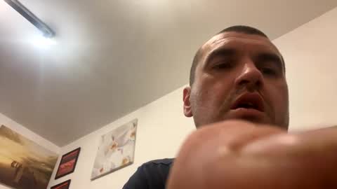 pro100bi online show from December 4, 4:59 am