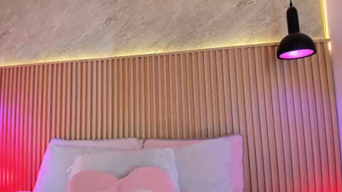 Profana Red online show from March 17, 1:27 pm