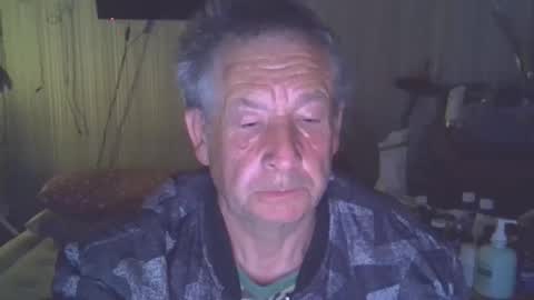 projectorepson online show from May 10, 8:48 pm
