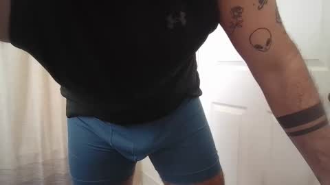 proseccopapi23 online show from April 11, 4:11 pm