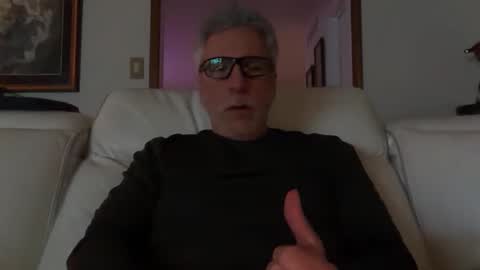 proud_patriot online show from May 8, 3:23 am