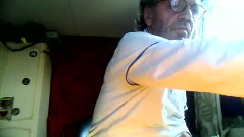 Snapshot of prozor6162 chatting on December 4, 9:56 am Prozor6162 online show from December 4, 9:56 am