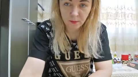 Pryncess sweety online show from January 8, 8:09 am