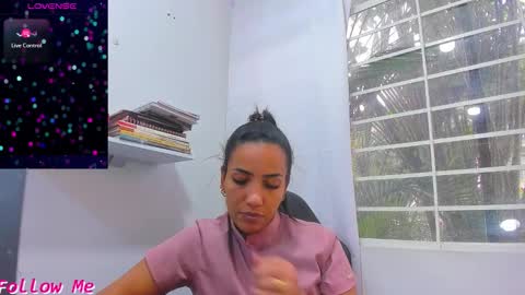 psique_naughty2 online show from October 3, 6:49 pm