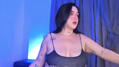 puca_and_garu online show from January 13, 12:40 am