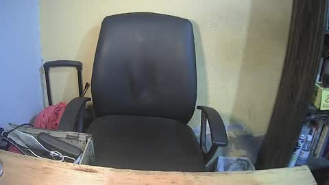 puky_mza online show from October 28, 4:02 am