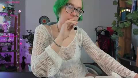 Alisa  lack of vitamin D  online show from February 28, 4:54 am